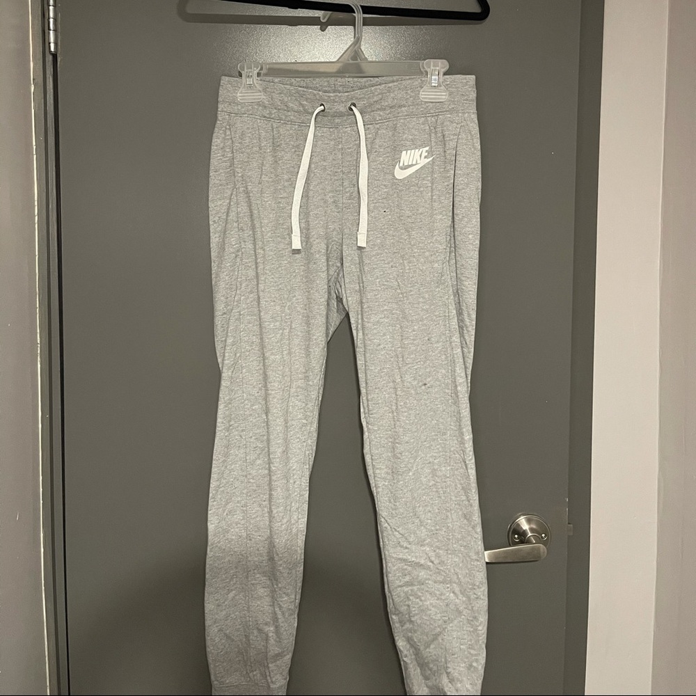 nike joggers